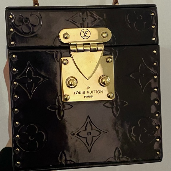 Louis Vuitton Bleecker Box Black - Picture 6 of 10